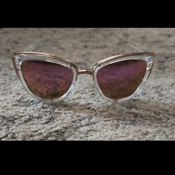 Quay Womens My Girl Pink Mirrored Lens With Clear Frame Summer Festival Sunglass main image 5
